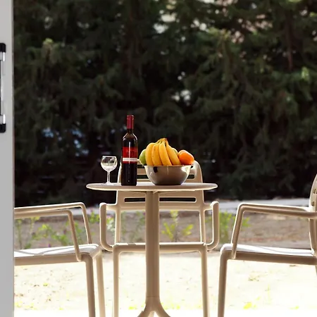 아파트 Resitour - Aphrodite Gardens 파포스