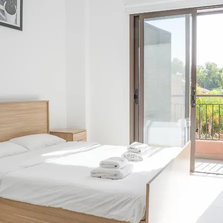 Resitour - Aphrodite Gardens 아파트 파포스