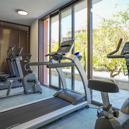 Resitour - Aphrodite Gardens * 파포스