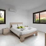 Resitour - Aphrodite Gardens Apartment *