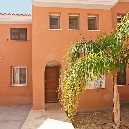 Apartment Resitour - Aphrodite Gardens
