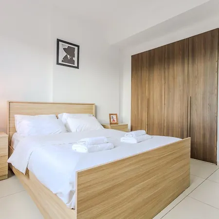 Resitour - Aphrodite Gardens Apartment *