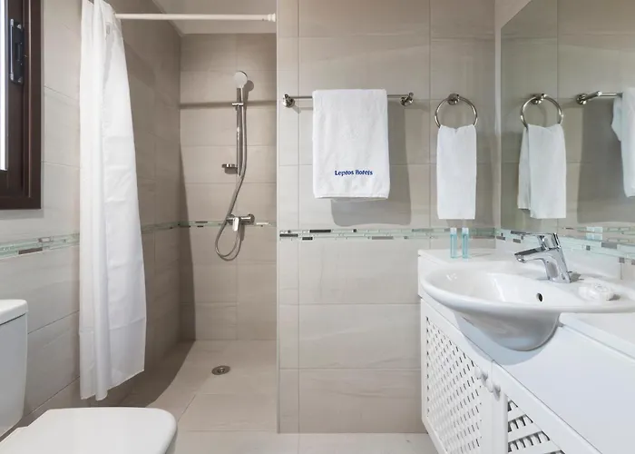 Appartement Resitour - Aphrodite Gardens