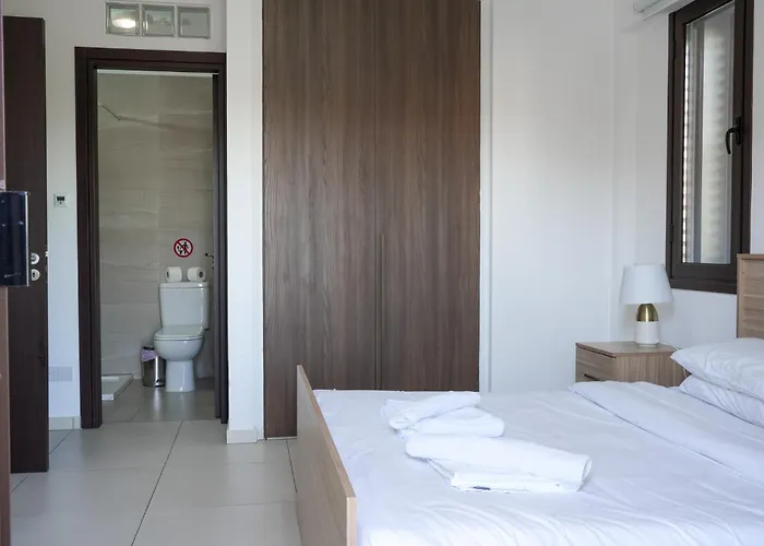 Resitour - Aphrodite Gardens Apartman Paphos