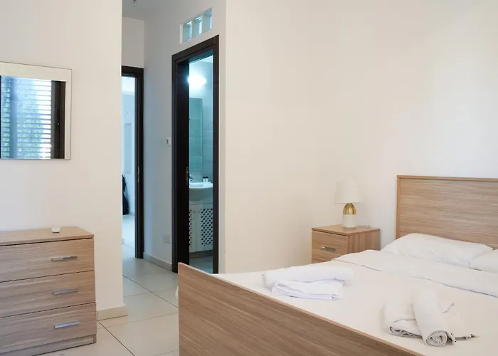 Resitour - Aphrodite Gardens Appartement Paphos