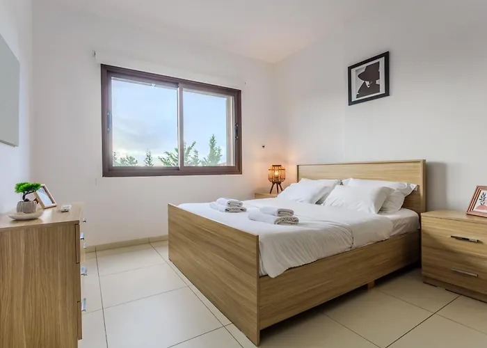 Resitour - Aphrodite Gardens Appartement Paphos