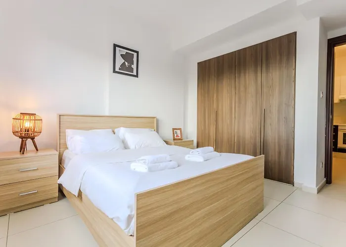 Resitour - Aphrodite Gardens Apartman *