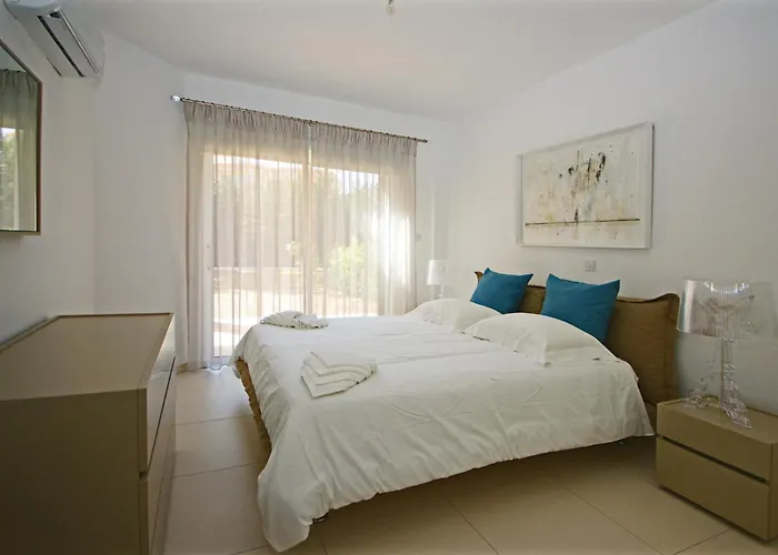 Resitour - Aphrodite Gardens * Paphos