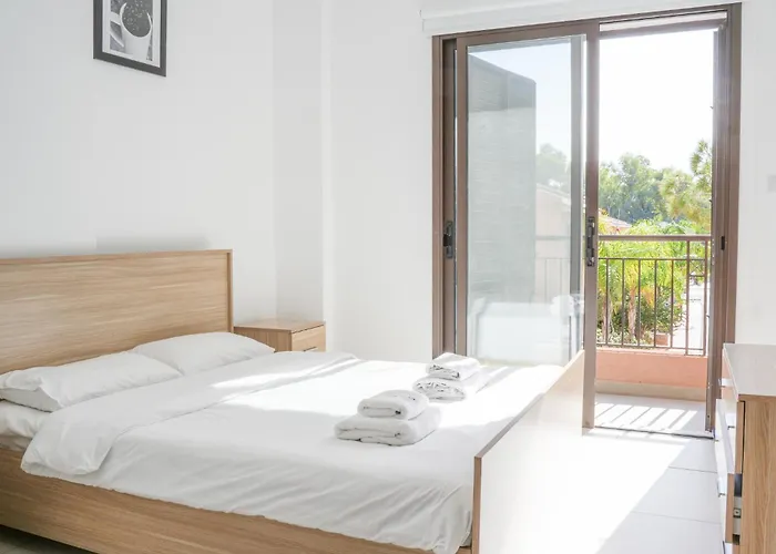 Resitour - Aphrodite Gardens Apartment Paphos
